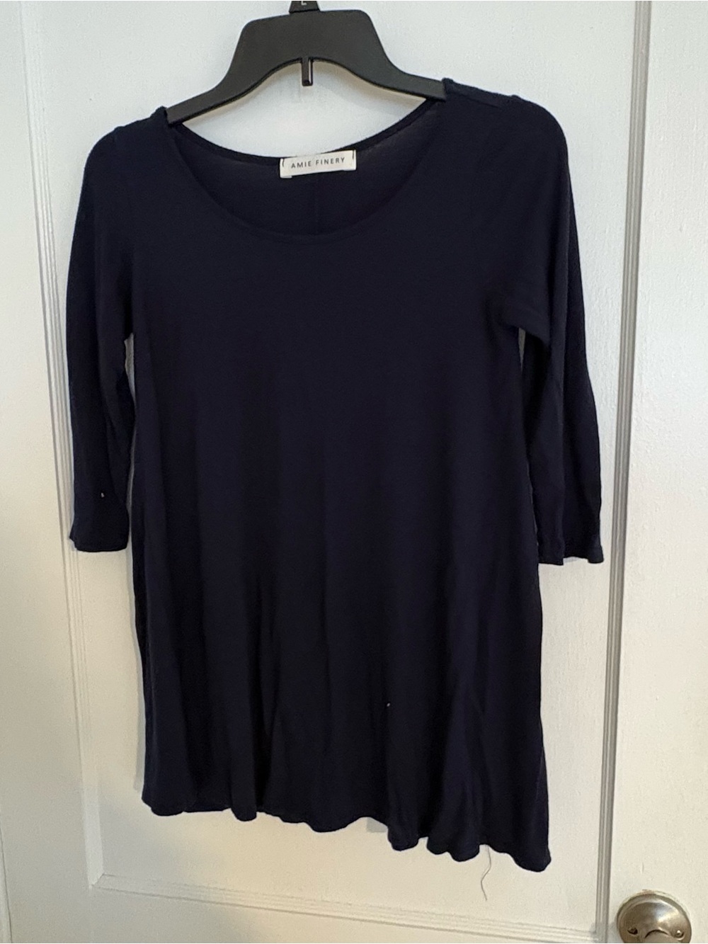 Amie Finery Navy Scoop Neck 3/4 Sleeve Top